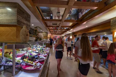 turkije-met-kinderen-kindvriendelijk-hotel-royal-dragon-in-side (7).jpg