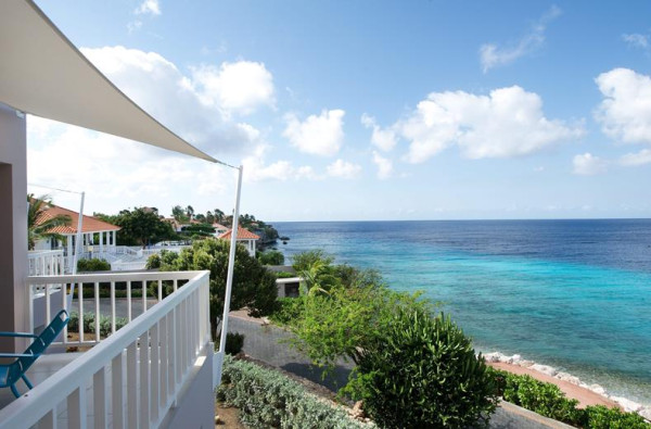 Oasis Coral Estate Beach, Dive & Wellness Resort