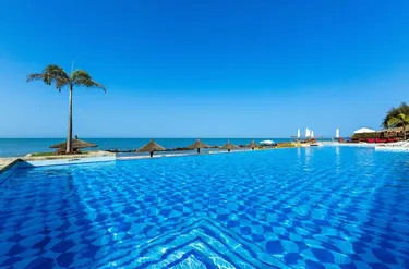 Hotel Royal Horizons Baobab - infinity pool
