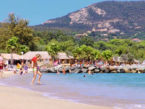 Camping Les Prairies De La Mer