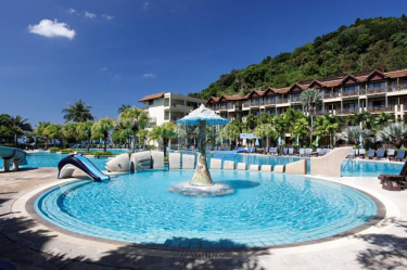 Merlin Beach Resort