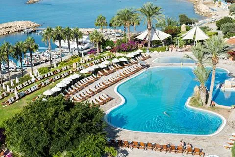 Coral Beach Resort 