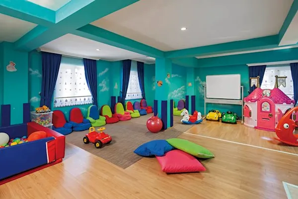 Maritim Pine Beach Resort