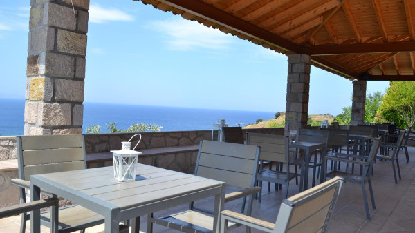 Villas Molivos Castle