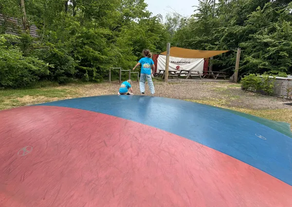 REVIEW: Bubbelpret in een super-de-luxe Safaritent bij Sallandshoeve