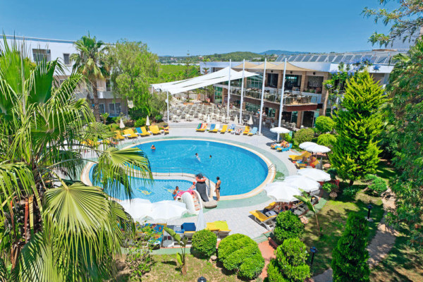 Club Mermaid Village