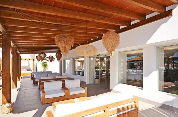 TIME TO SMILE Ohasis