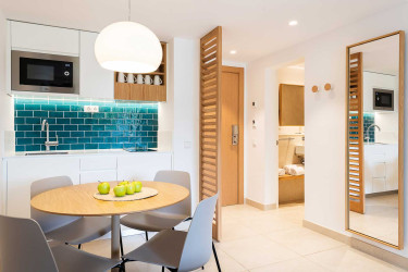 moderne-keuken-appartement-esmeralda-park-mallorca-turquoise.jpg