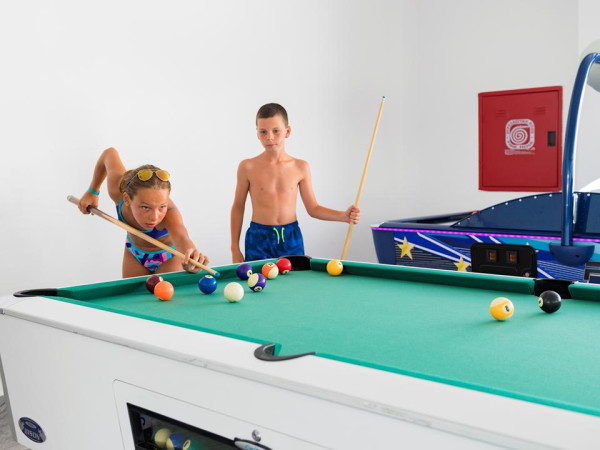 Spark Hotel Lambi Resort (9).jpg