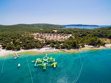 Brioni Sunny Camping