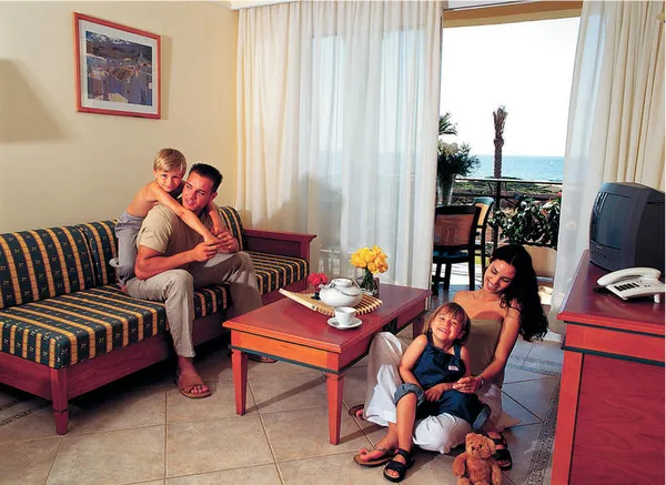 Kindvriendelijke vakantie in Spanje - Aparthotel Insotel Club Punta Prima - Punta Prima