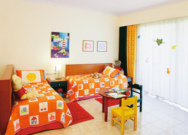 Kindvriendelijk Sun Beach Resort Complex in Trianta op Rhodos - Griekenland