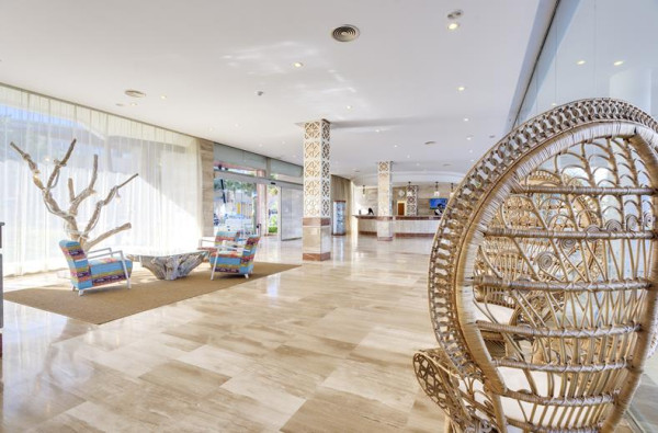 Aparthotel Tropic Garden