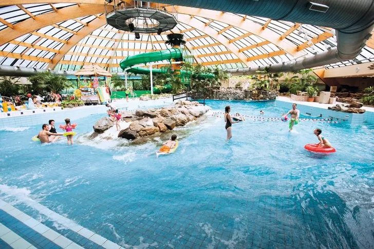 VERNIEUWDE waterpret bij De Lommerbergen