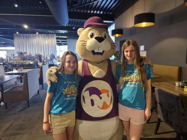 all inclusive nederland - mascotte bonte wever