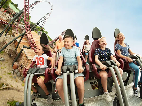 Ga hard in alle attracties van Slagharen