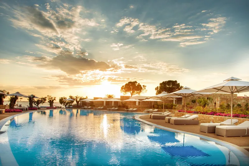 hotel-ikos-olivia (4).jpg