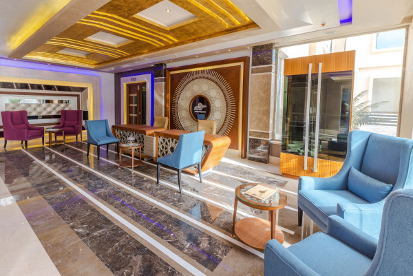 Albatros White Beach