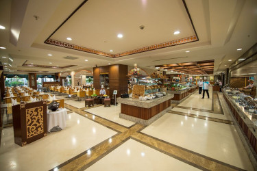 Crystal Family Resort