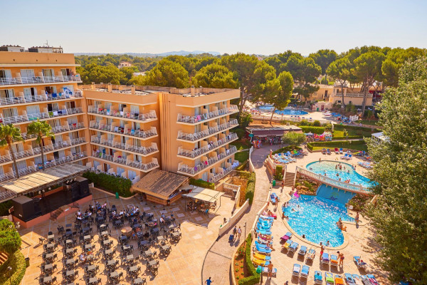 hotel-palma-bay-club-resort (10).jpg