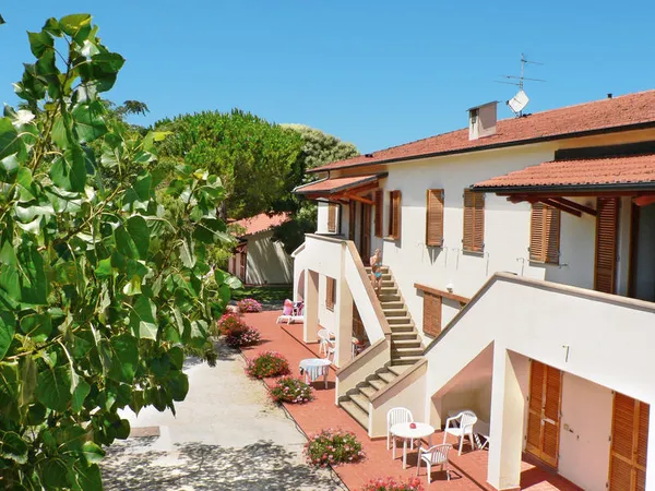 Kindvriendelijke vakantie in Italie - Residence Ghiacci Vecchi - Campiglia Maritimma