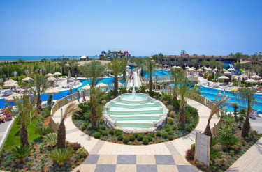 Royal Holiday Palace