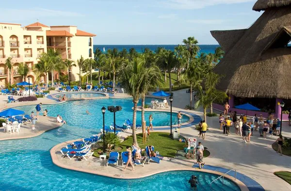 Sandos Playacar Beach Resort & Spa