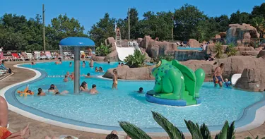 Camping Village Bois de Valmarie 