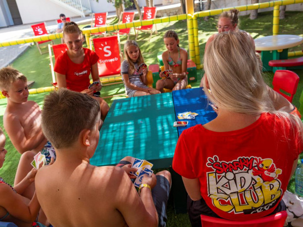 Hotel Esperides Beach Family Resort