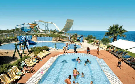 Prettig Reizen naar Pine Bay Holiday Resort