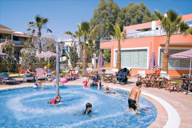 Hotel Caretta Beach Village