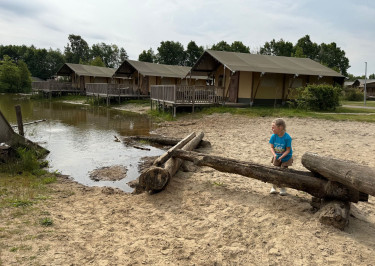 REVIEW: Bubbelpret in een super-de-luxe Safaritent bij Sallandshoeve