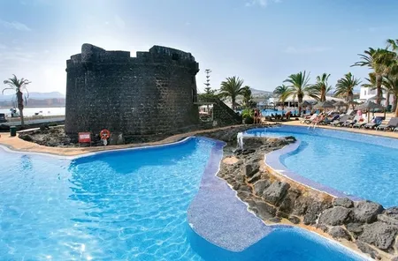 Barcélo Castillo Beach Resort