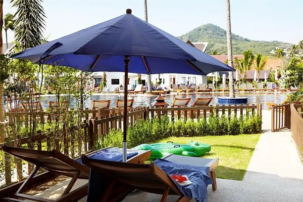 Sunwing Kamala Beach Resort