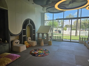 Hotel Titanic Deluxe Lara