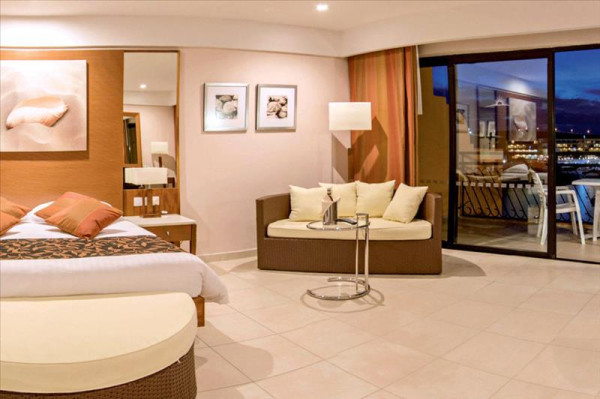 Hotel Ramla Bay Resort