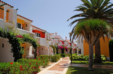 Bungalows Cordial Green Golf