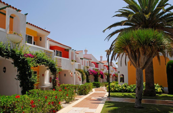 Bungalows Cordial Green Golf