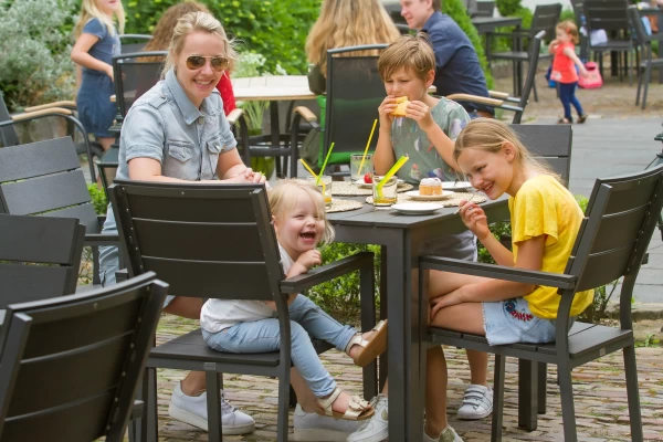 preston-palace (15).jpg