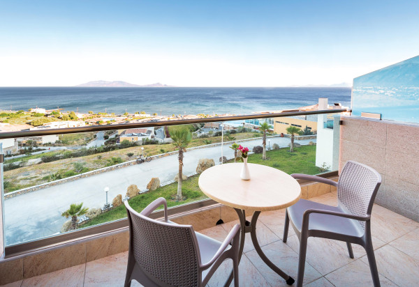 grand-blue-beach (4).jpg