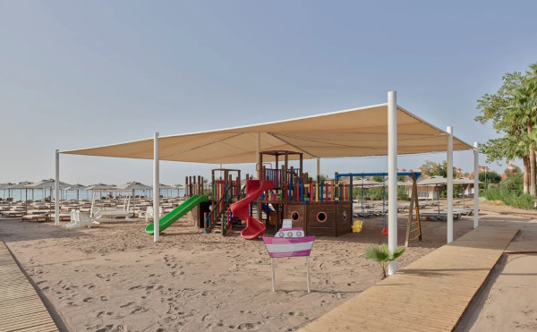 Barut Lara Resort Spa & Suites in Lara - Turkije