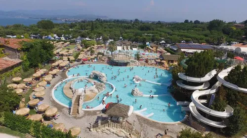 Camping Piani di Clodia