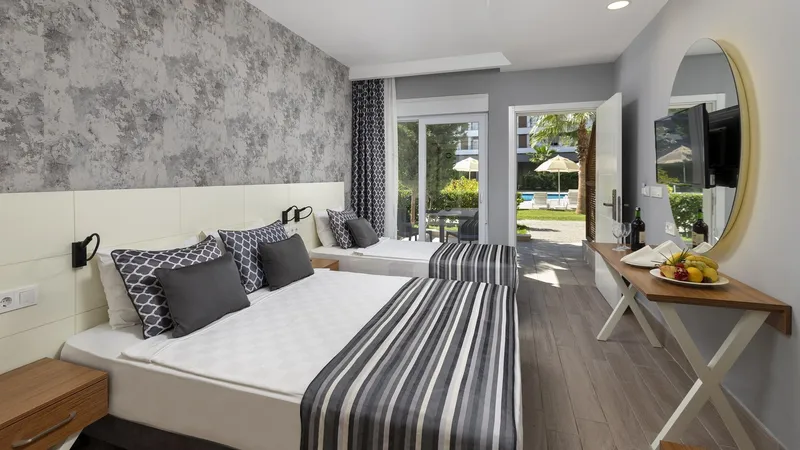 Greenwood Suites Resort Hotel 