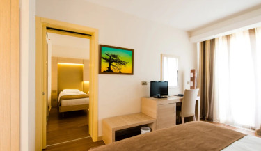 A Good Life Utopia Family