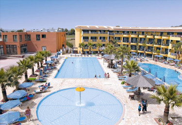 Hotel Caretta Beach Village