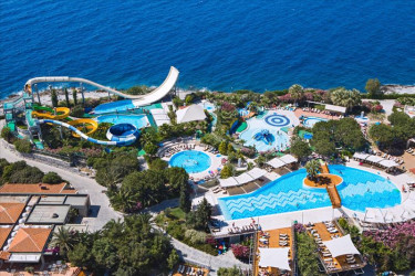 Hotel Pine Bay Holiday Resort