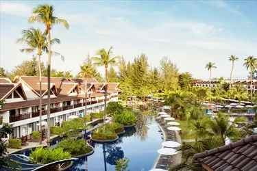 Sunwing Kamala Beach Resort