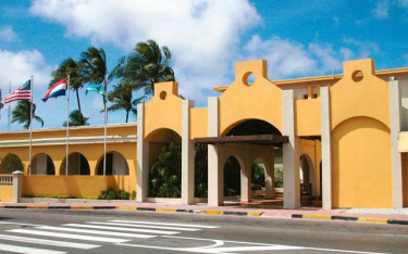 Hotel Talk of the Town