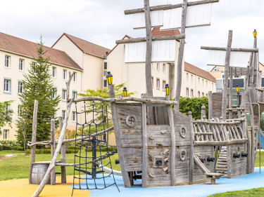 Explorers Hotel - Fabulous Hotels Group