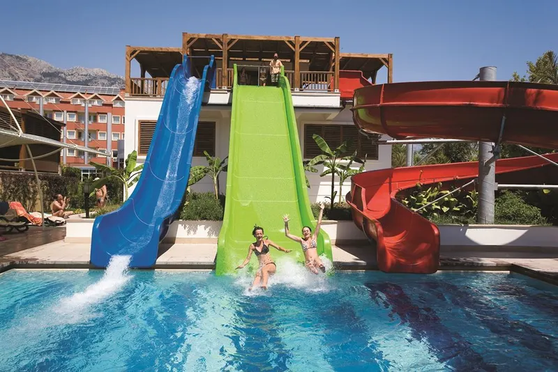 Crystal Deluxe Resort